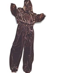 NWOT Copper Brown Velour lounge set suit - hood -Small to Medium Stretch